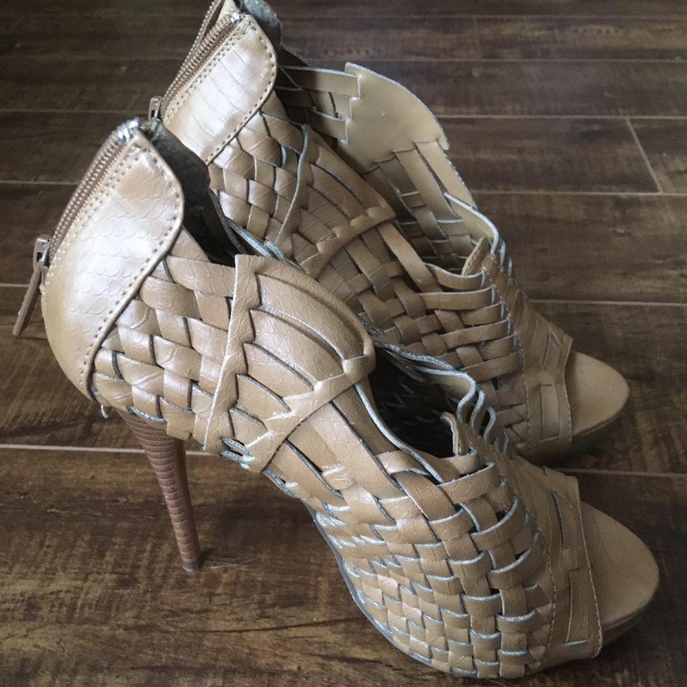 Brown leather peep toe high heels bootie